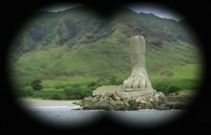 Lo único que falta es que lleguen a otro rincón de la isla y encuentren una estatua de la libertad semienterrada